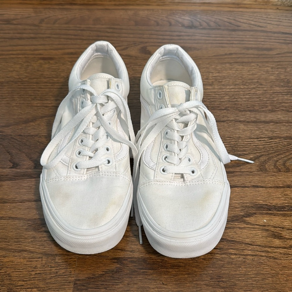 Women’s White Vans Size 10.5